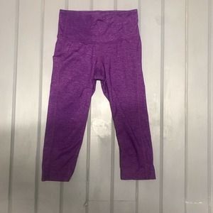 ATHLETA | purple Capri yoga pants XXS
